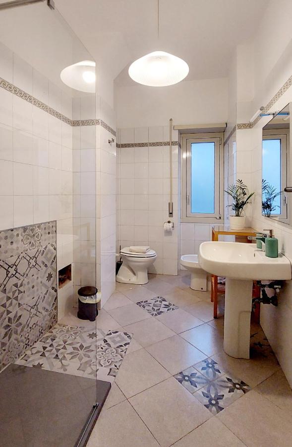 Casa Valentina - Beauty Apartment With Two Bedrooms Near Vatican City Rom Exteriör bild